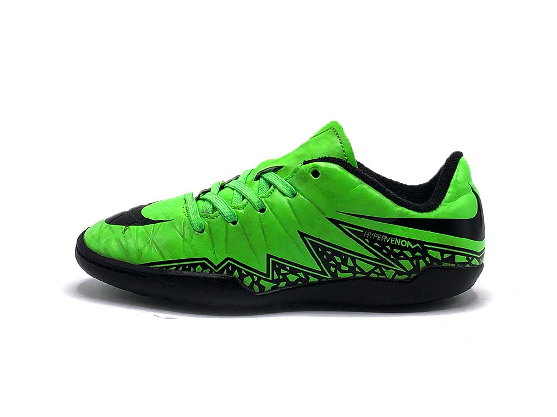 Nike Hypervenom Phelon II TF â Replay