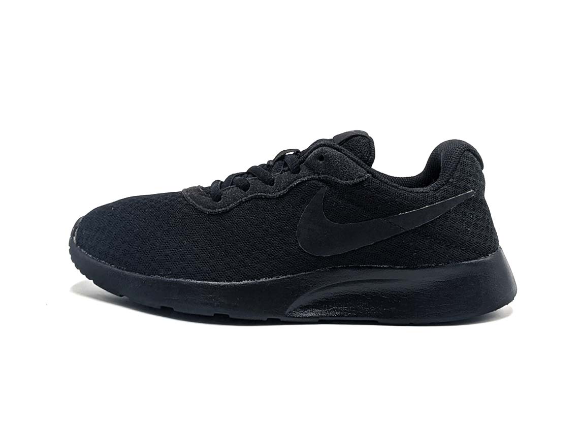 Nike Tanjun Running â Replay