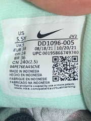 Nike Revolution 6