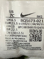 Nike Revolution 5