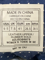 Levi's