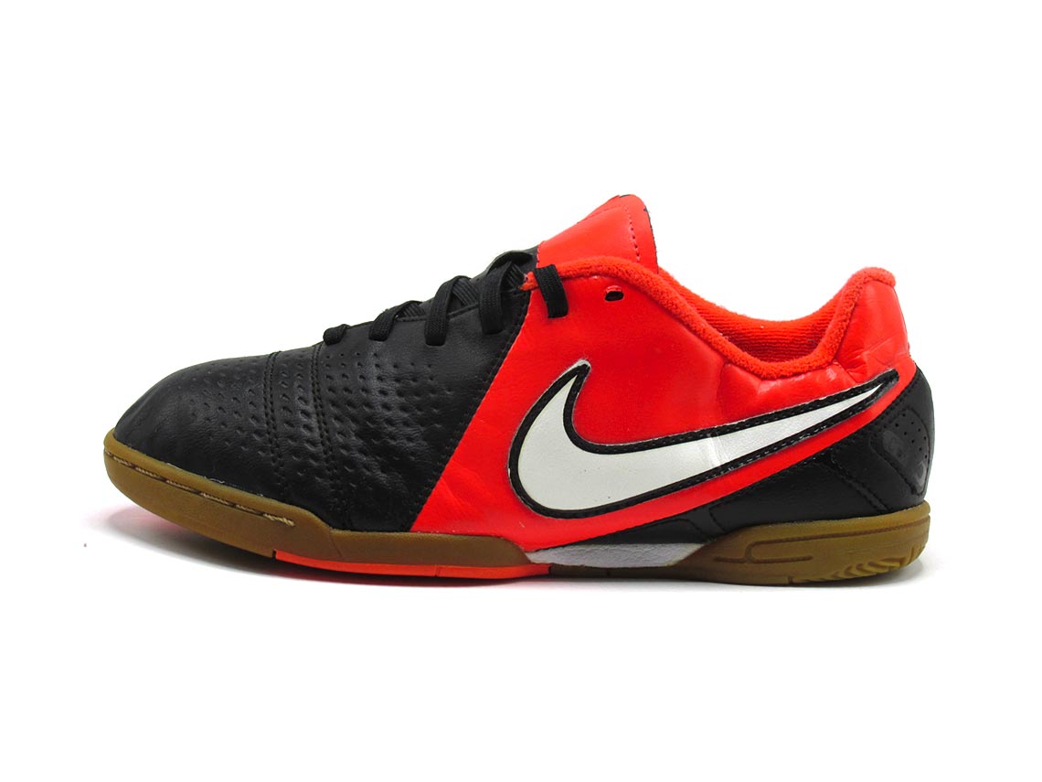 Nike Boys Tiempox Indoor Soccer