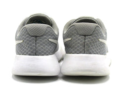 Nike Tanjun