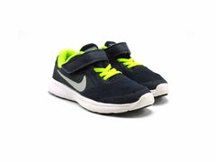 Nike Revolution 3