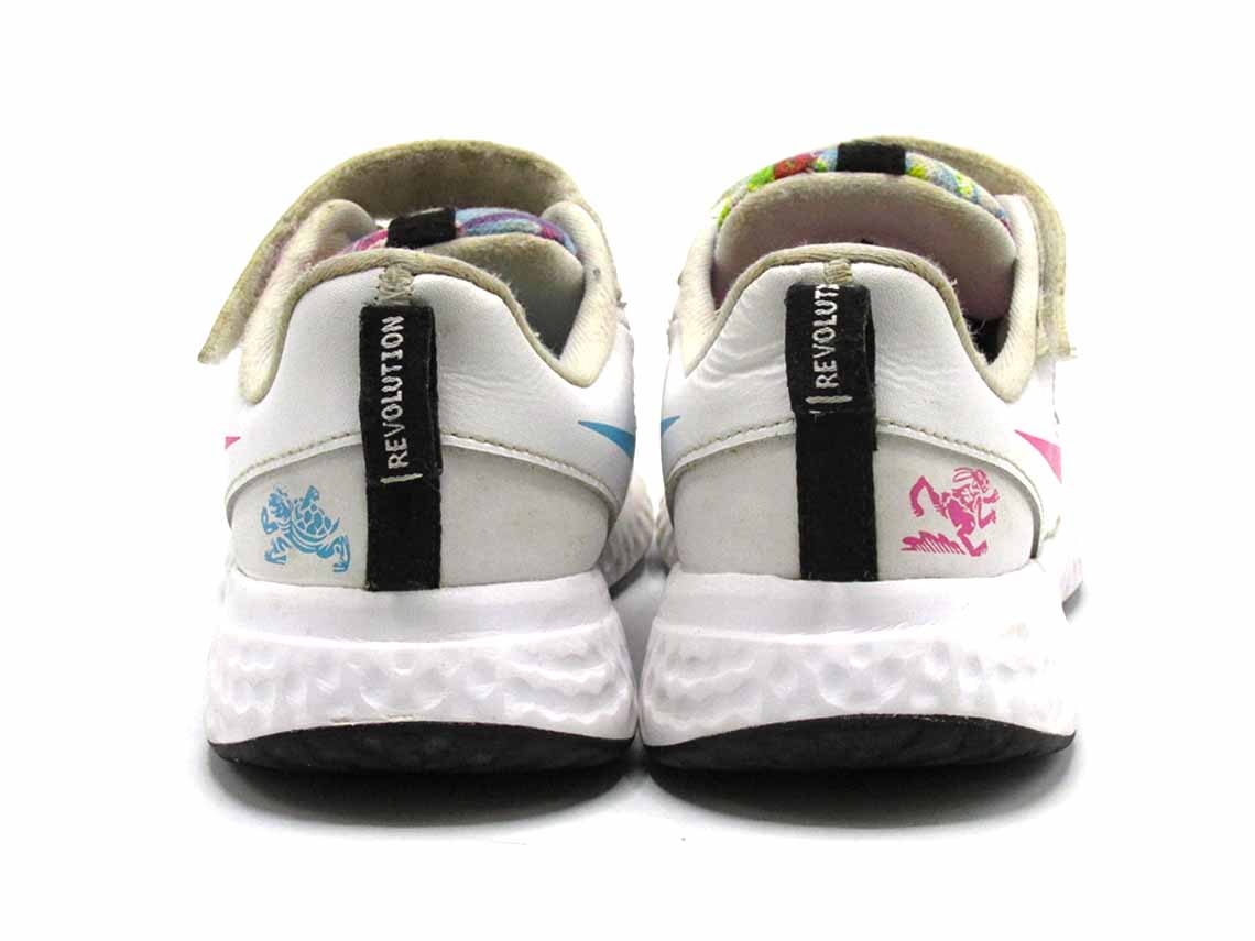 Nike Revolution 5 Fable White â Replay