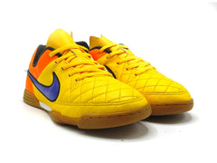 Nike Tiempo