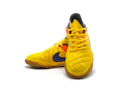 Nike Tiempo