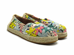 Toms