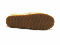 Toms