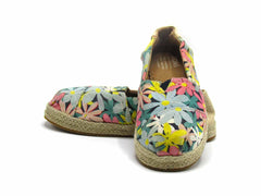 Toms