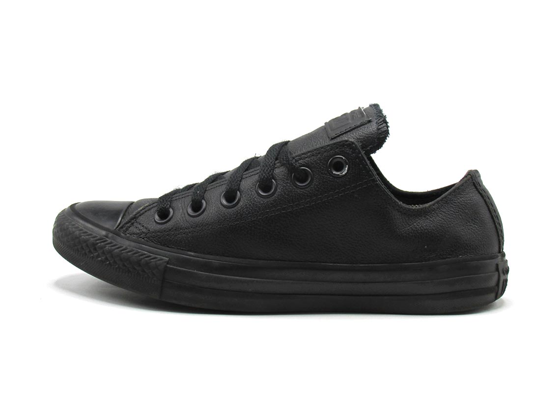 Converse Chuck Taylor All Star Leather Low Top