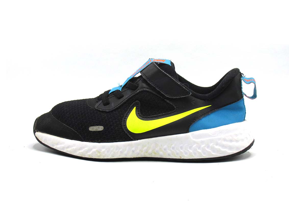 Nike Revolution 5 Lemon Venom