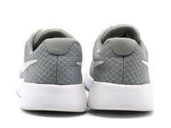 Nike Tanjun