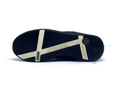 K-Swiss
