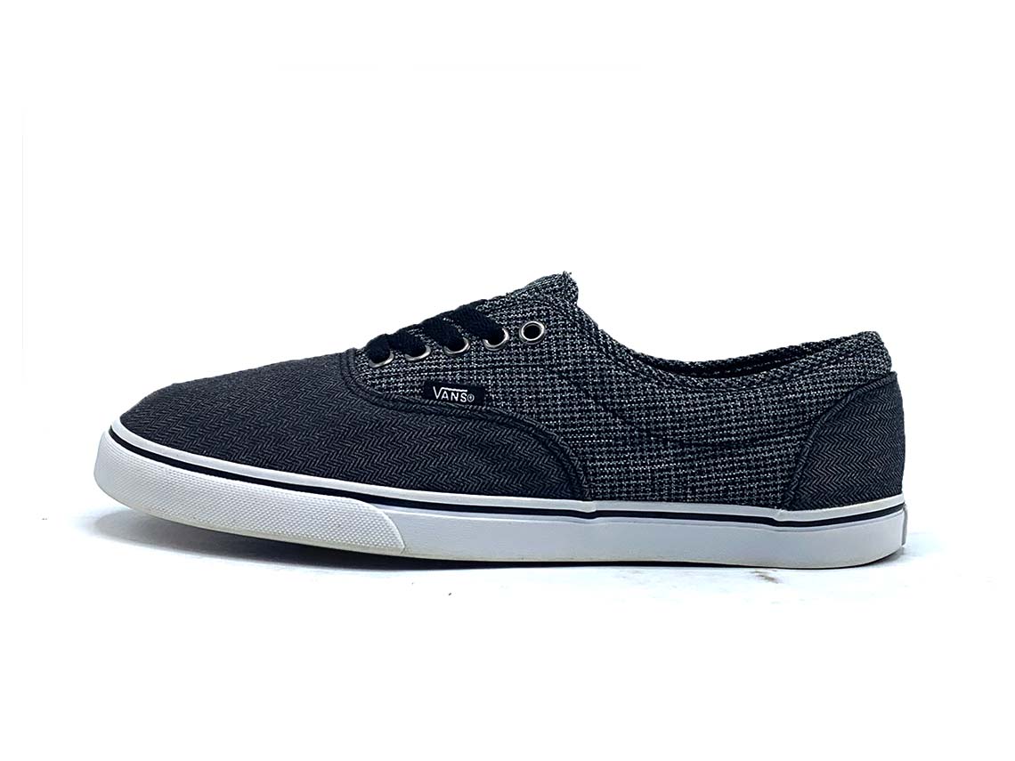 Vans Authentic