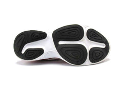 Nike Revolution 4