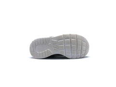 Nike Tanjun