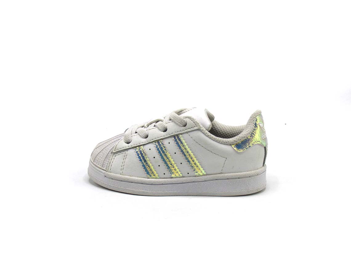 Adidas Superstar