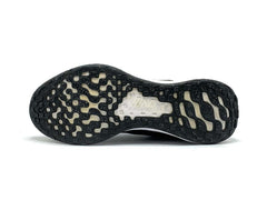 Nike Revolution 6