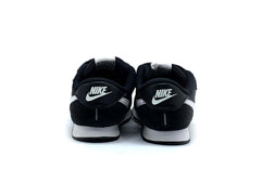 Nike MD Valiant