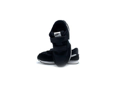 Nike MD Valiant