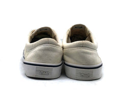 Toms