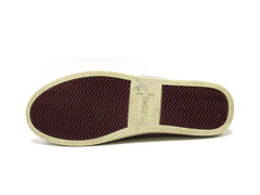 Toms