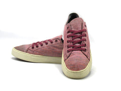 Toms