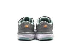 New Balance 680v6