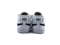 Nike Blazer Mid '77