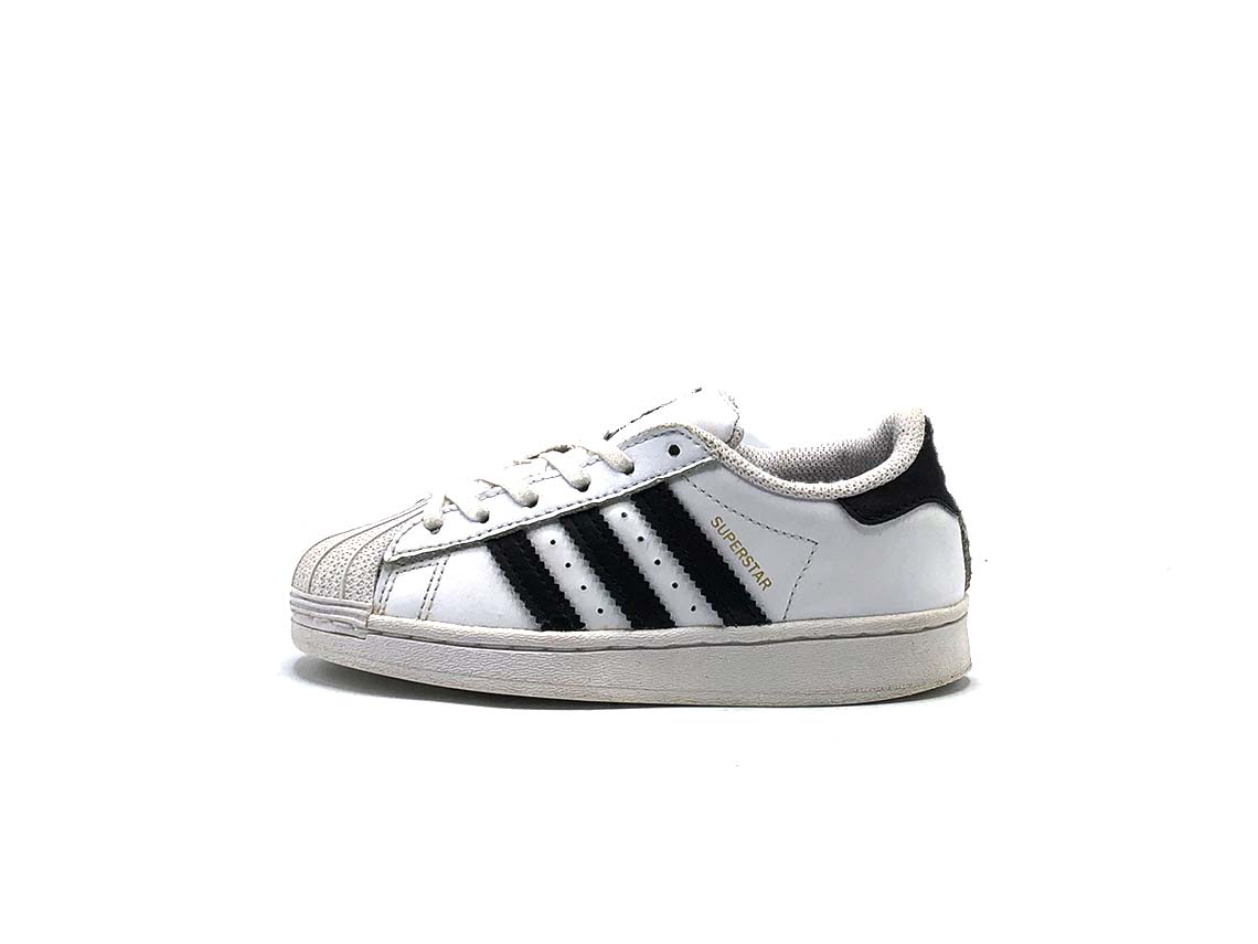 Adidas Superstar
