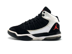 Jordan Max Aura