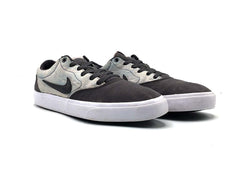 Nike SB Charge