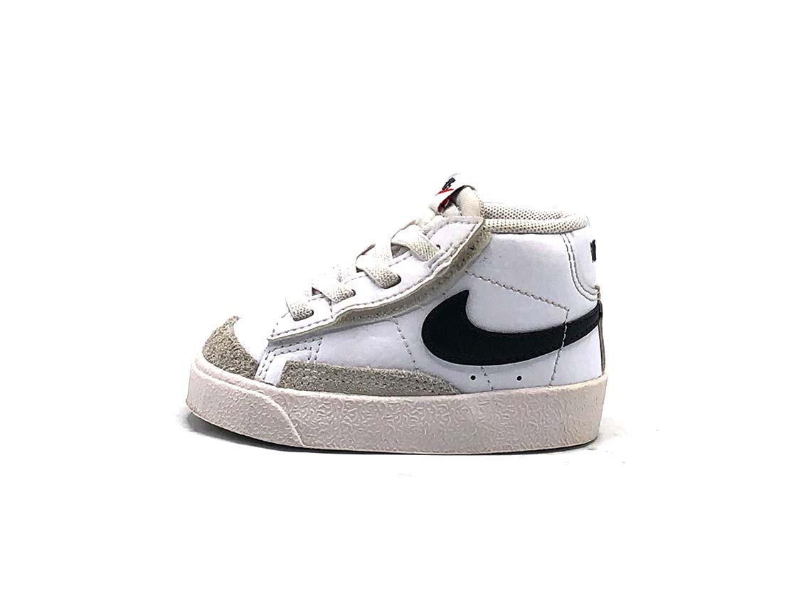 Nike Blazer Mid