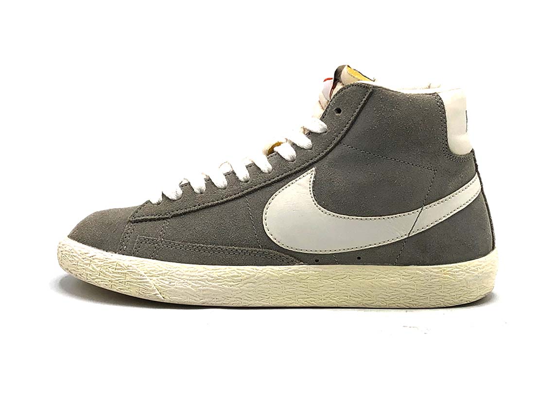 Nike Blazer Mid 77