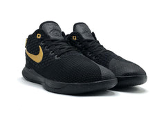 Nike LeBron Witness 3 - Indoor