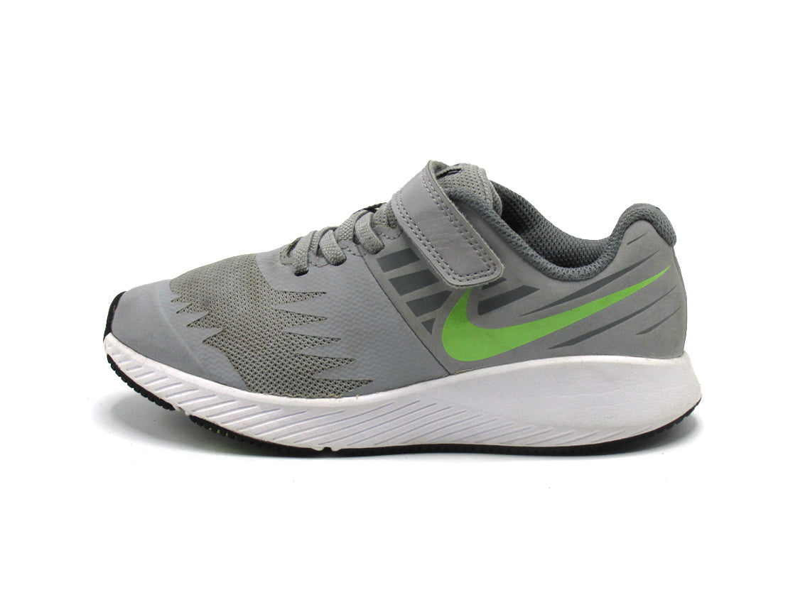 Nike Star Runner