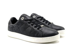 Nine West