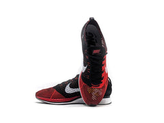 Nike Flyknit Racer