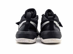 Nike Team Hustle D 8