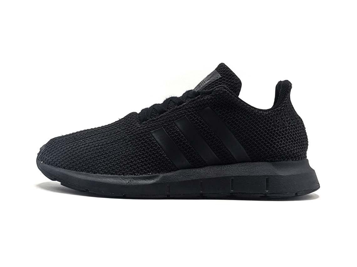 adidas Swift Run Black
