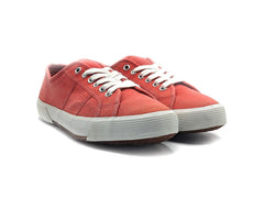 DECATHLON