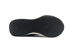 Nike Revolution 5
