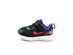 Nike Revolution 6