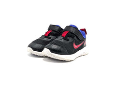 Nike Revolution 6