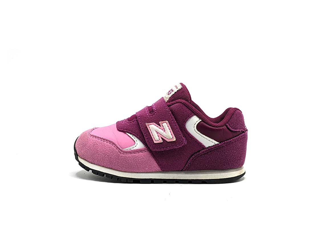 New Balance 393