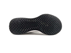 Nike Revolution 5