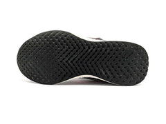Nike Revolution 5