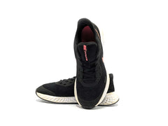 Nike Revolution 5
