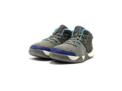 Shaquille O'Neal Sneaker